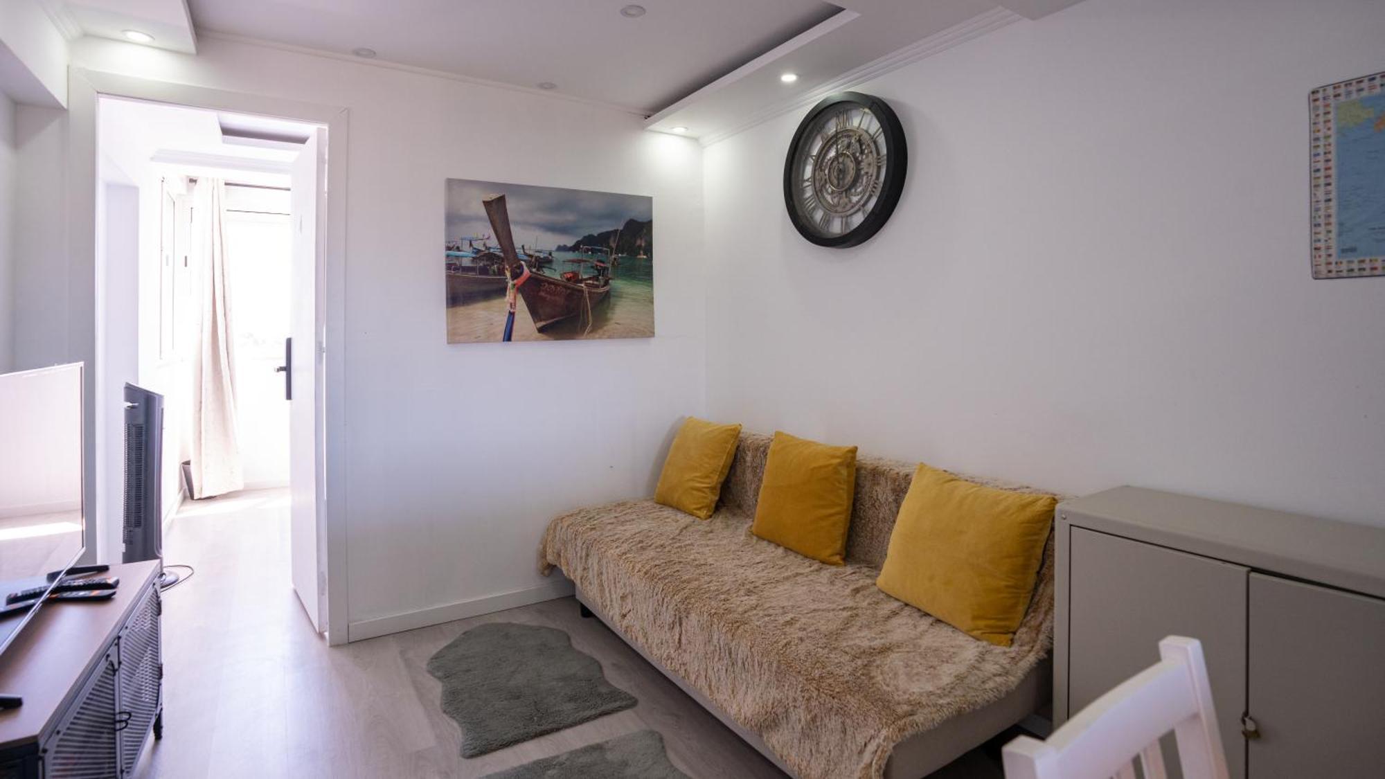 Airport Room Lisbon Luaran gambar